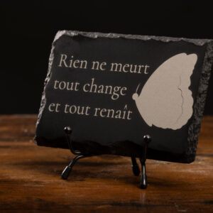 Plaque funéraire en ardoise personnalisée