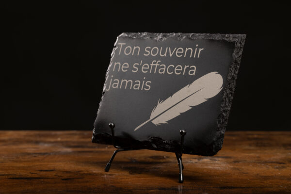 Plaque funéraire en ardoise personnalisée