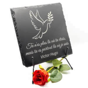 Grande plaque funéraire en ardoise personnalisée carrée avec colombe 20x20 cm