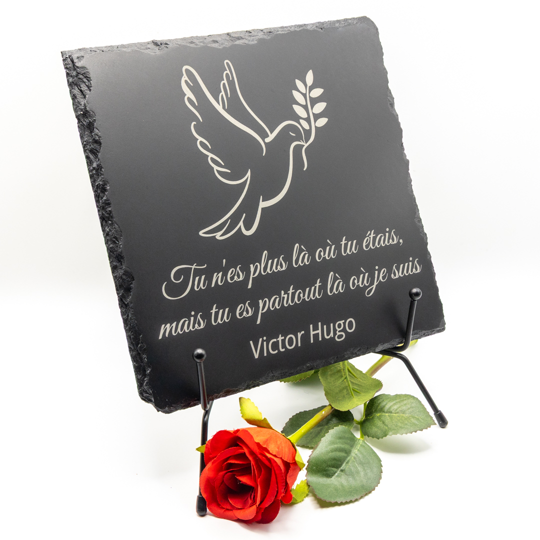 Grande plaque funéraire en ardoise personnalisée carrée avec colombe 20x20 cm
