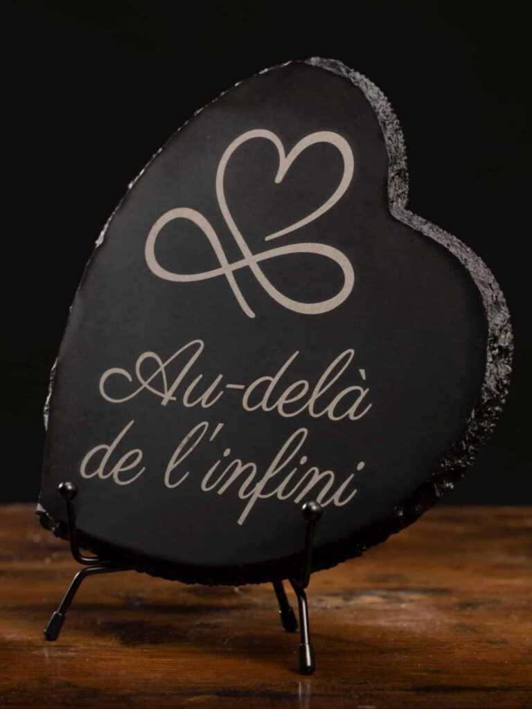 Plaque funéraire en ardoise personnalisée